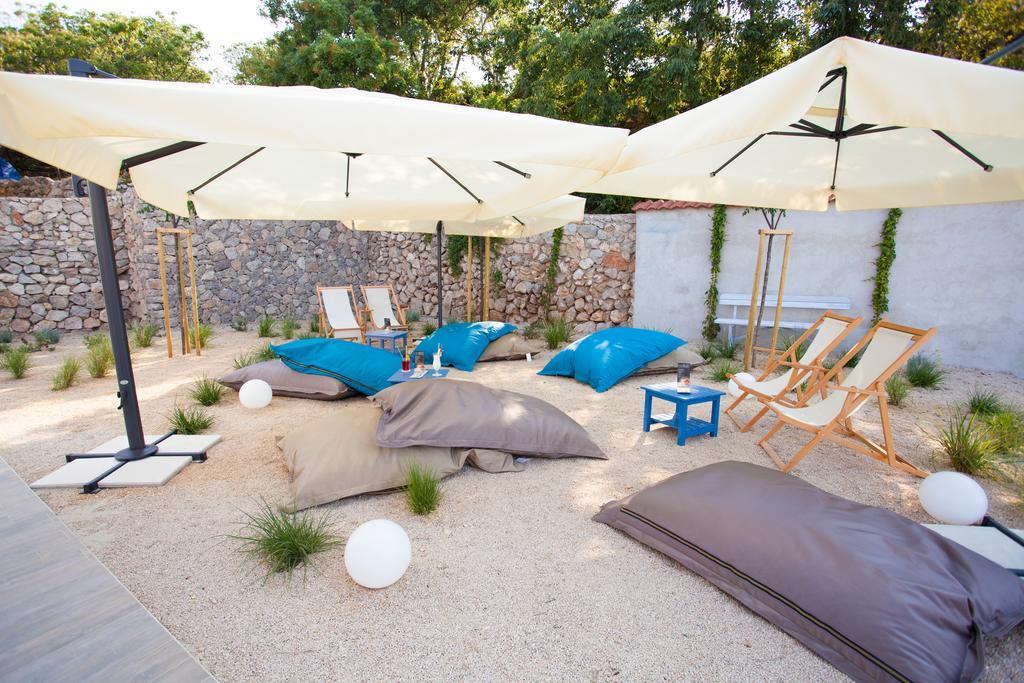Skrila Sunny Camping Hotel Punat Buitenkant foto