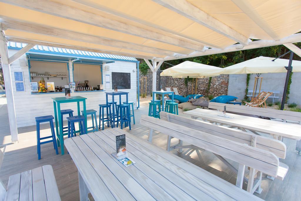 Skrila Sunny Camping Hotel Punat Buitenkant foto