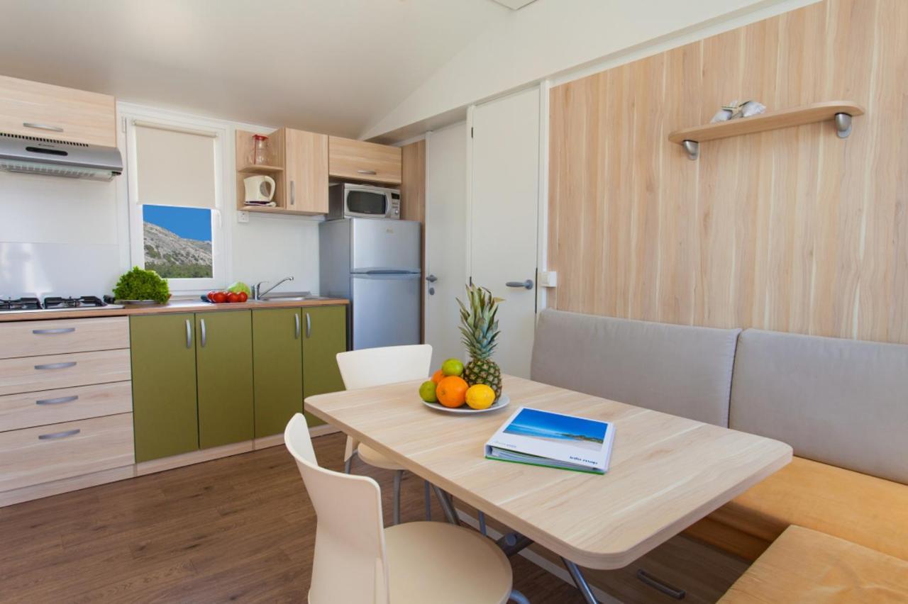 Skrila Sunny Camping Hotel Punat Buitenkant foto